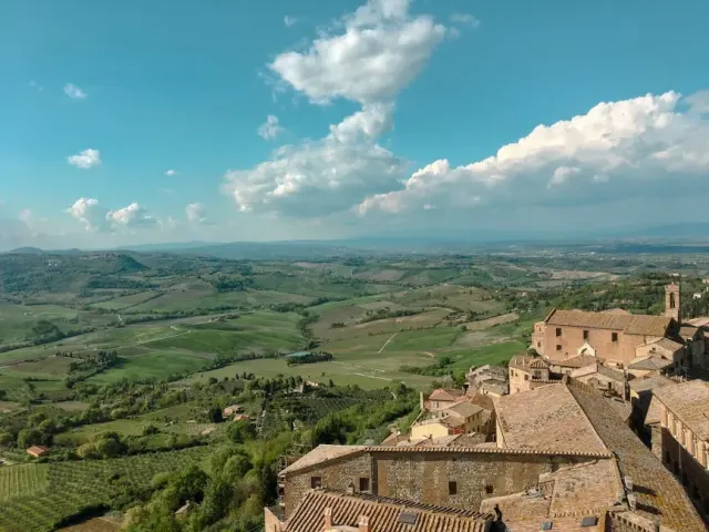 Atmosfere magiche nei borghi della Maremma: esperienze da non perdere