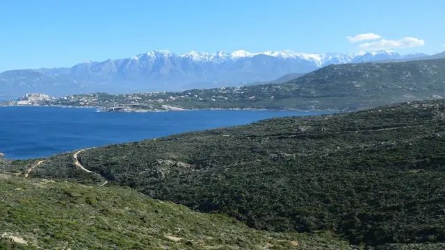 Oasi naturali e trekking a Monte Argentario da scoprire