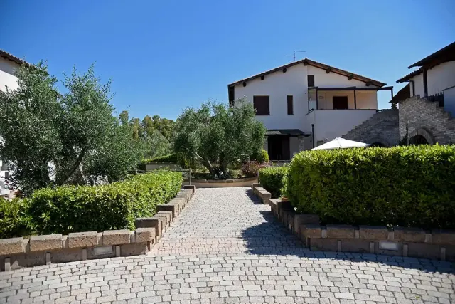 Borgo Valmarina 1